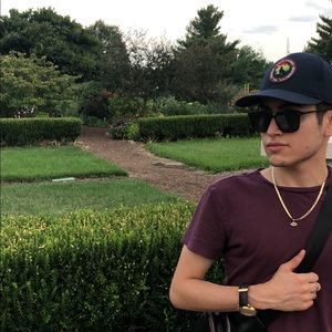 Meet your Posher, Luis